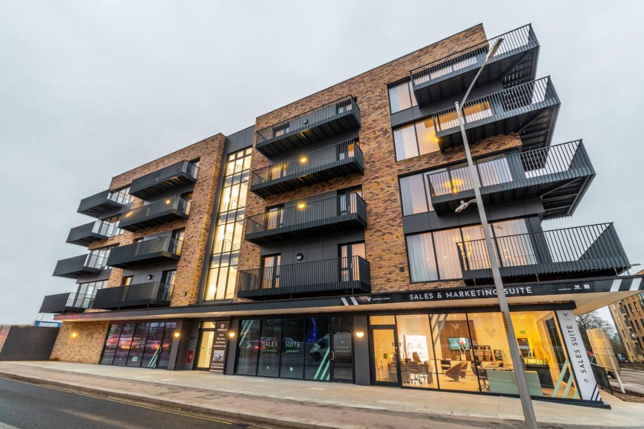 Seven Living Ashford - Modern And Spacious Apartments Extérieur photo